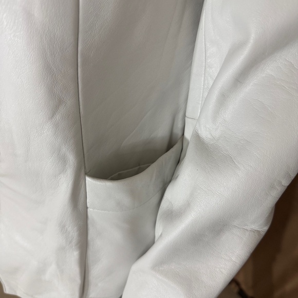 MS Maxima 3 Button White Leather Size S - Picture 5 of 9